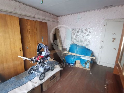 3-к квартира, 1/3 эт., 56м²