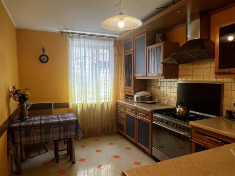 3-к квартира, 3/6 эт., 78м²